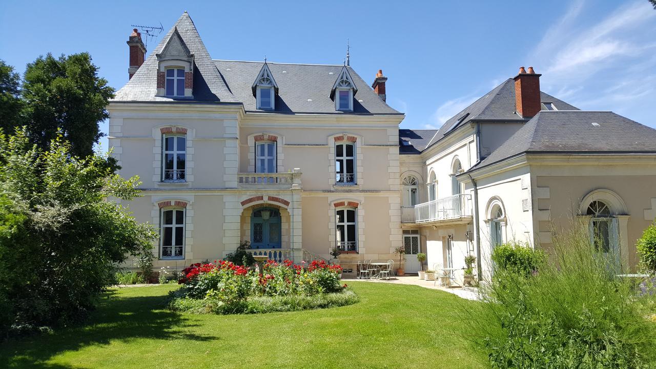 La Roseraie Neuville-du-Poitou Kültér fotó